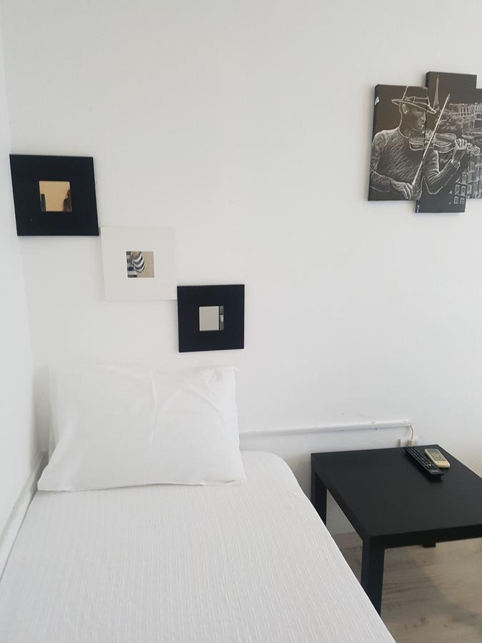 Fullmoon Rooms Cesme เซสเม ภายนอก รูปภาพ