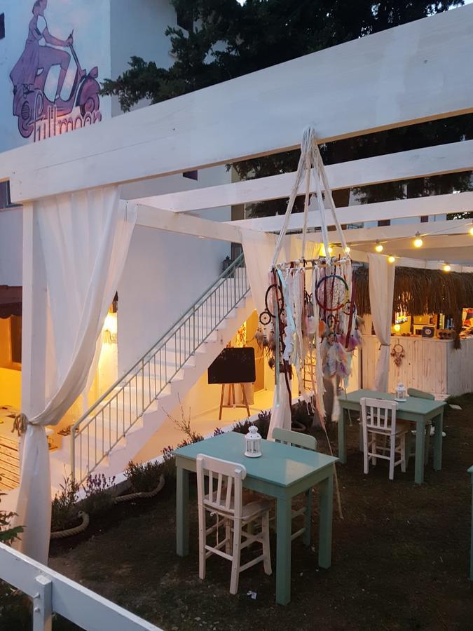 Fullmoon Rooms Cesme เซสเม ภายนอก รูปภาพ