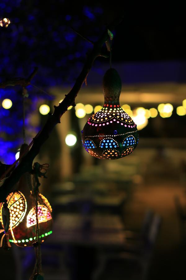 Fullmoon Rooms Cesme เซสเม ภายนอก รูปภาพ