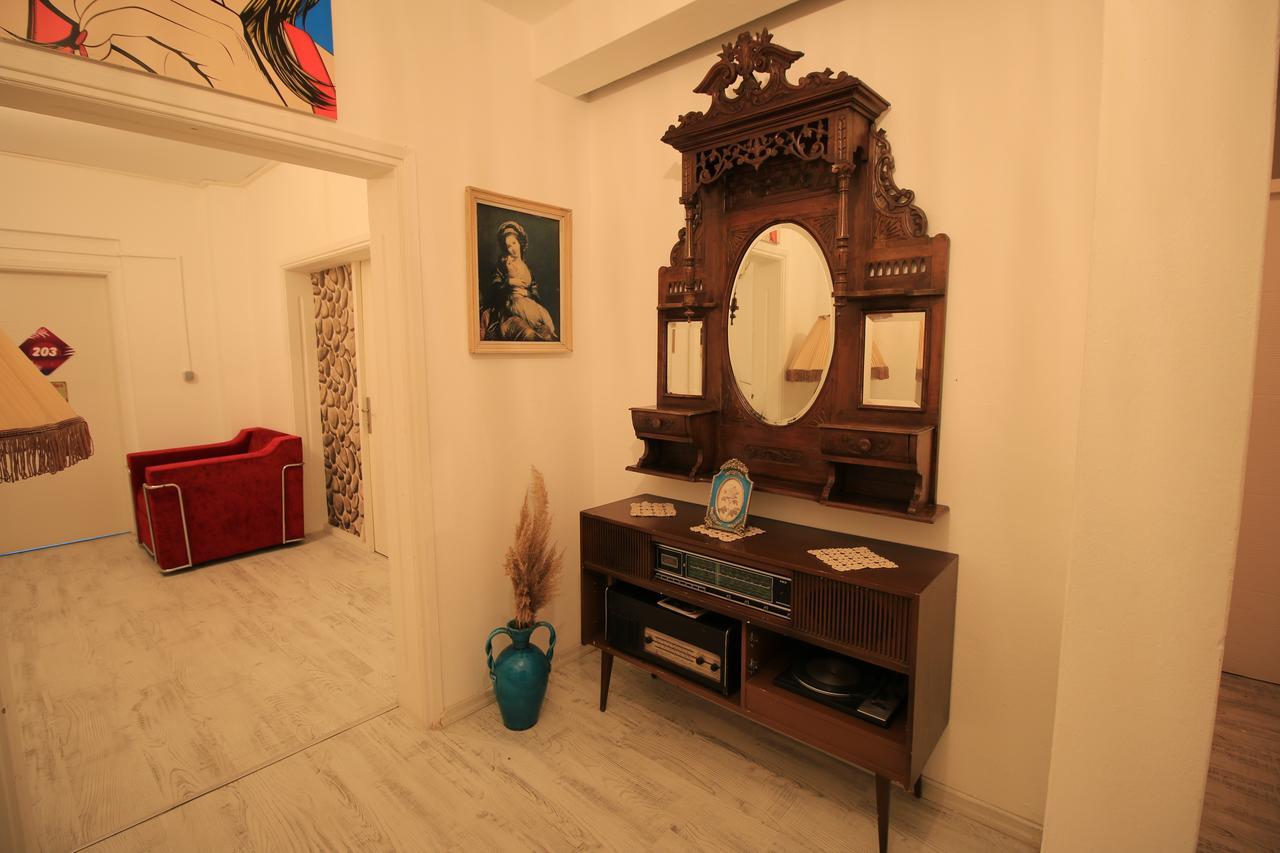 Fullmoon Rooms Cesme เซสเม ภายนอก รูปภาพ